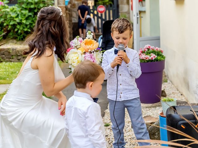 Le mariage de Erwan et Ekatarina à Tinténiac, Ille et Vilaine 158
