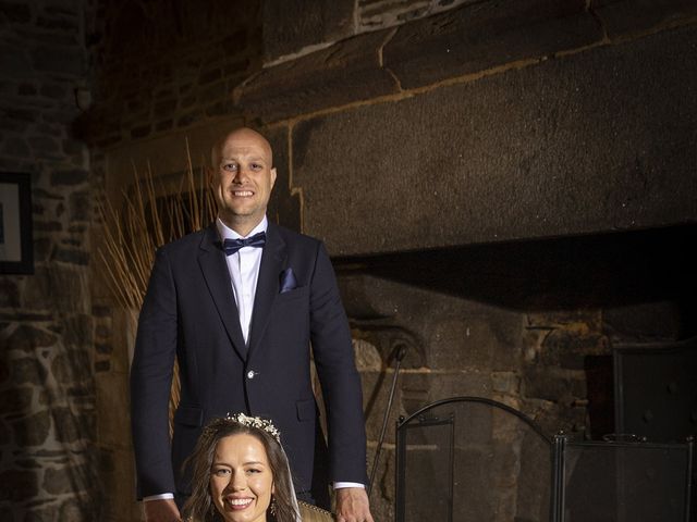 Le mariage de Erwan et Ekatarina à Tinténiac, Ille et Vilaine 179