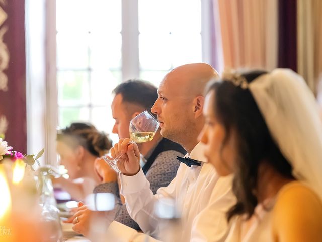 Le mariage de Erwan et Ekatarina à Tinténiac, Ille et Vilaine 208
