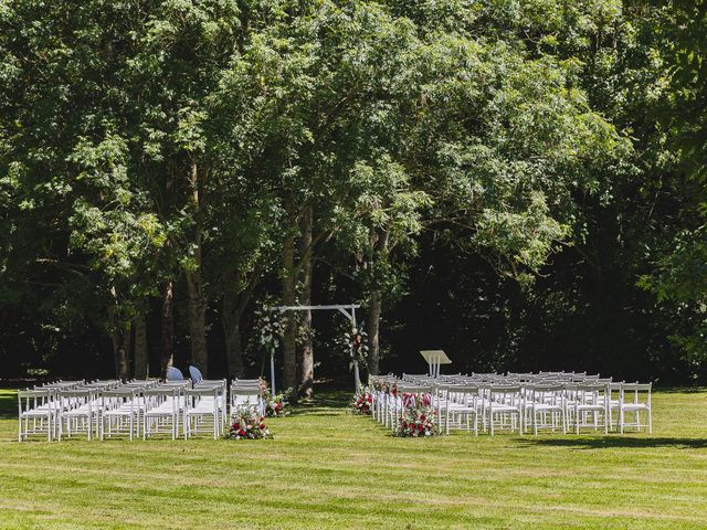 Le mariage de Julien et Anne à Vienne-en-Arthies, Val-d'Oise 19