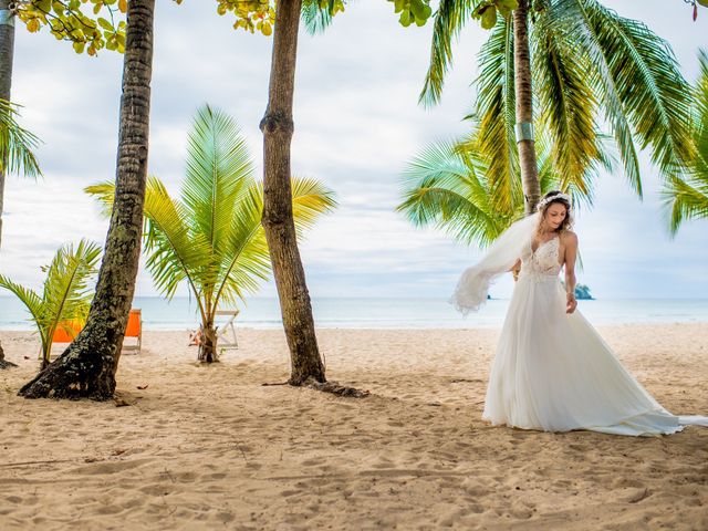 Le mariage de Aurelien et Galina à Saint-Denis, La Réunion 5