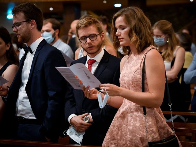 Le mariage de Adrien et Céline à La Clusaz, Haute-Savoie 4