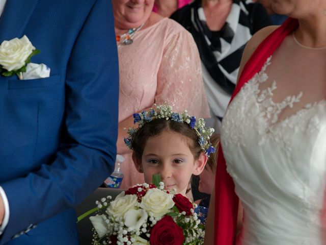 Le mariage de Christophe et Myriam à Cubnezais, Gironde 12