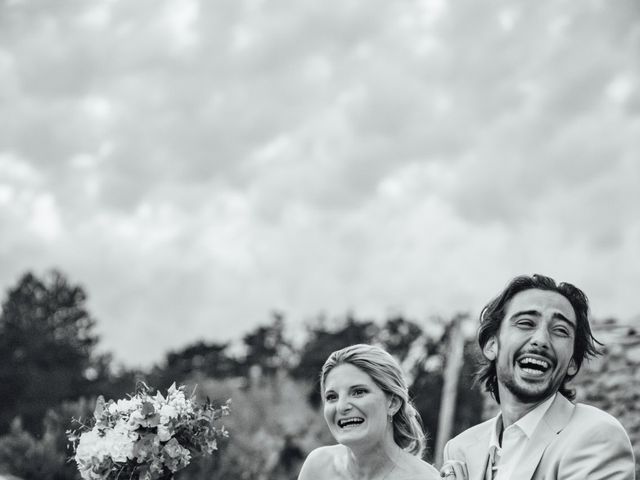 Le mariage de Alexi et Victoire à Sault, Vaucluse 240