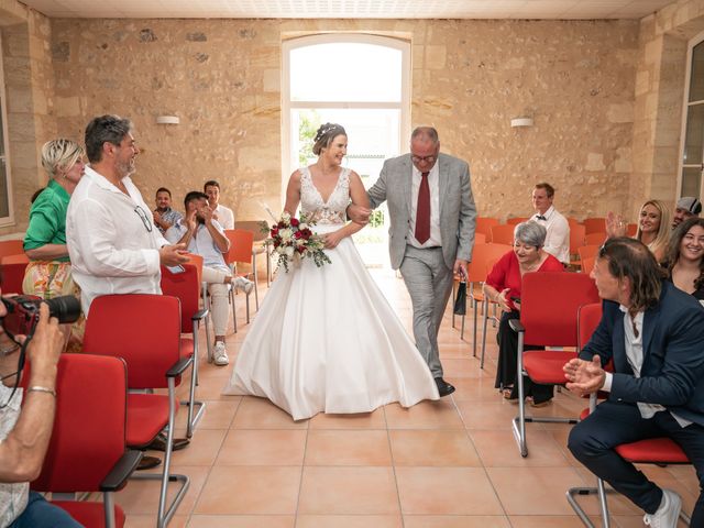 Le mariage de Geoffray  et Ophélie  à Saint-Jean-d&apos;Illac, Gironde 1