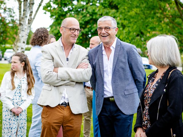 Le mariage de Dylan et Estelle à Changé, Mayenne 9