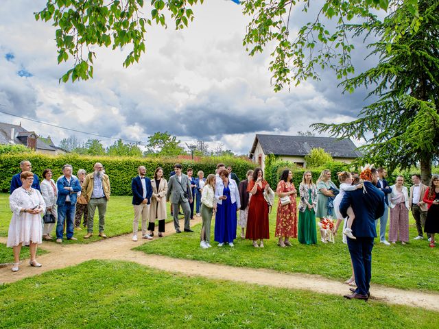 Le mariage de Dylan et Estelle à Changé, Mayenne 11