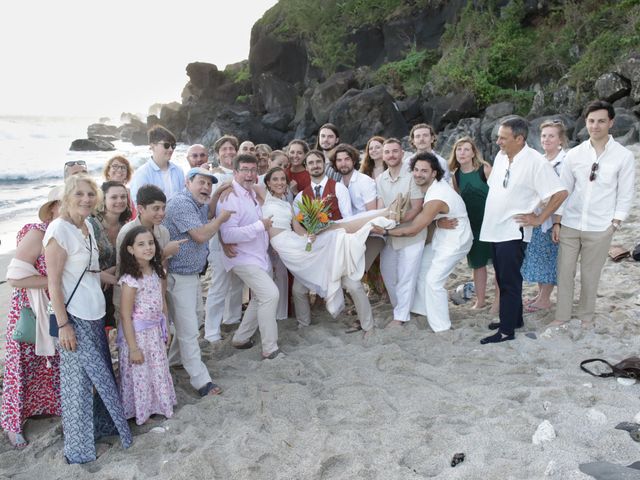 Le mariage de Sylvain et Sophie à Petite-Île, La Réunion 13