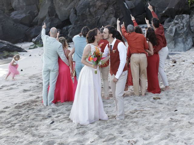 Le mariage de Sylvain et Sophie à Petite-Île, La Réunion 17