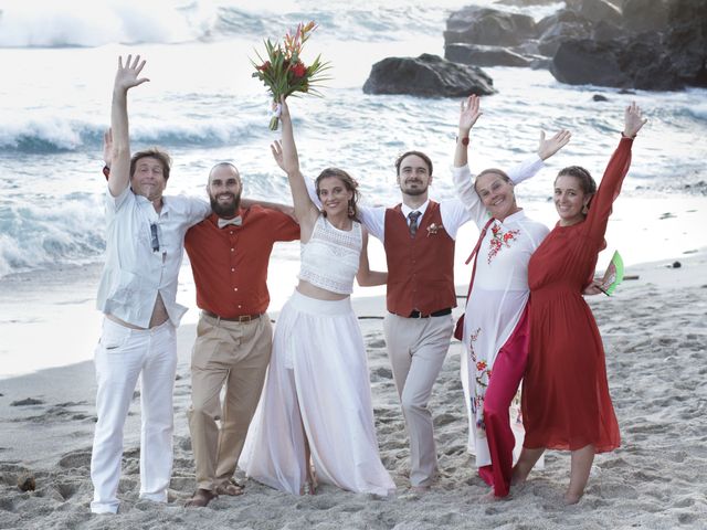 Le mariage de Sylvain et Sophie à Petite-Île, La Réunion 18