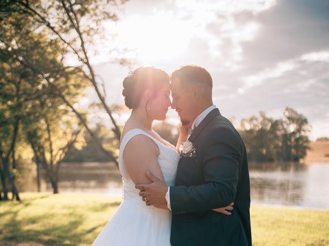 Le mariage de Benjamin et Tatianna à Arcomps, Cher 55