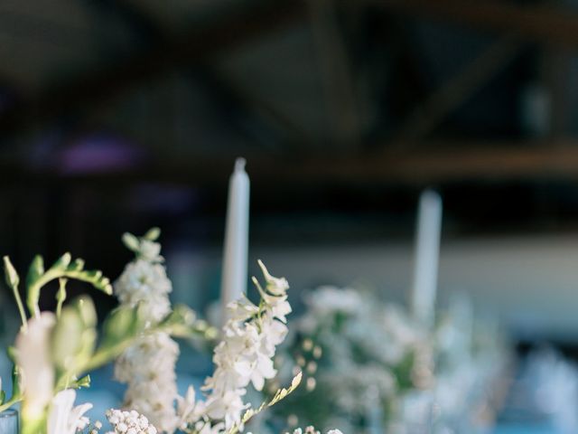 Le mariage de Benjamin et Tatianna à Arcomps, Cher 66