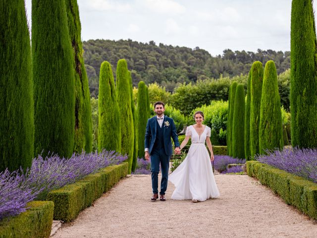 Le mariage de Thibaut et Cécile à Pertuis, Vaucluse 8