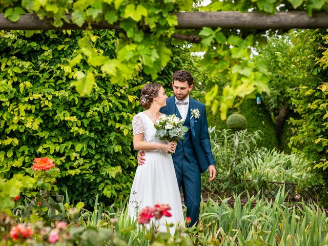 Le mariage de Thibaut et Cécile à Pertuis, Vaucluse 10