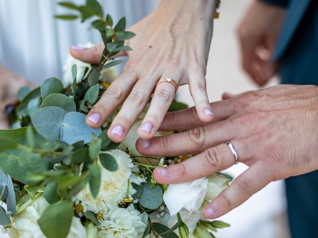 Le mariage de Thibaut et Cécile à Pertuis, Vaucluse 24