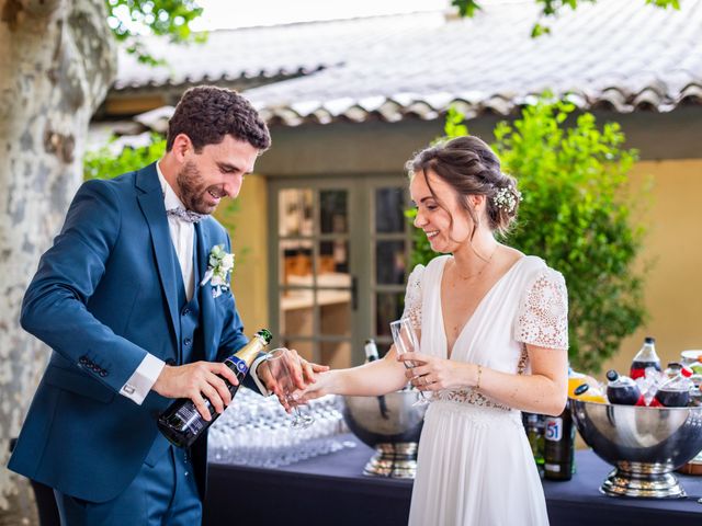 Le mariage de Thibaut et Cécile à Pertuis, Vaucluse 25