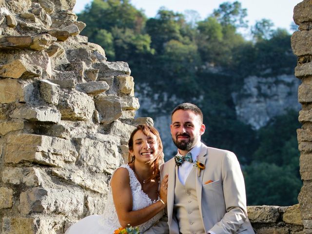 Le mariage de Mélissa et Ianis à Vertrieu, Isère 4