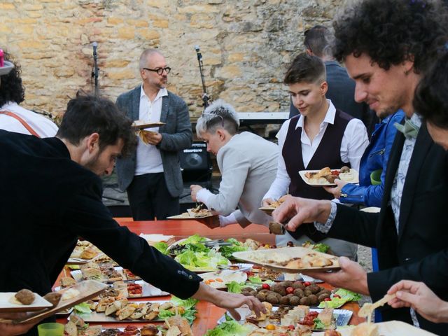 Le mariage de Mélissa et Ianis à Vertrieu, Isère 9