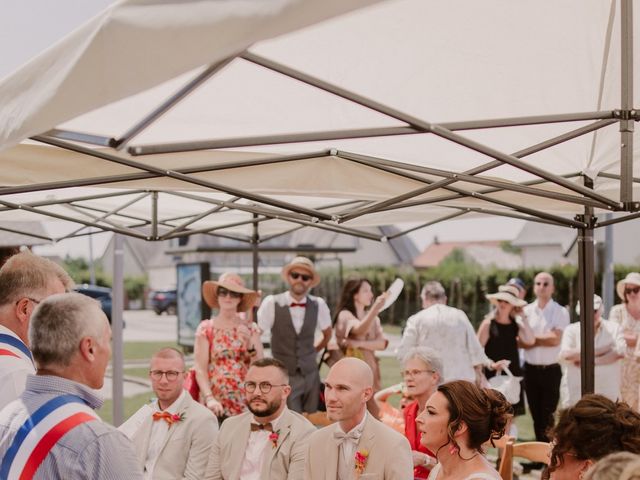 Le mariage de Florent et Coralie à Saint-Clair-sur-les-Monts, Seine-Maritime 28
