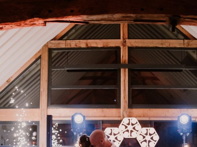 Le mariage de Florent et Coralie à Saint-Clair-sur-les-Monts, Seine-Maritime 83