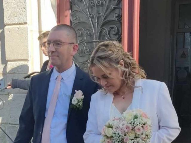 Le mariage de Sébastien et Manuella  à Barbezieux-Saint-Hilaire, Charente 1