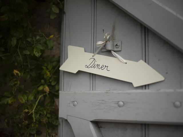 Le mariage de Emma et Laurian à Bourges, Cher 35