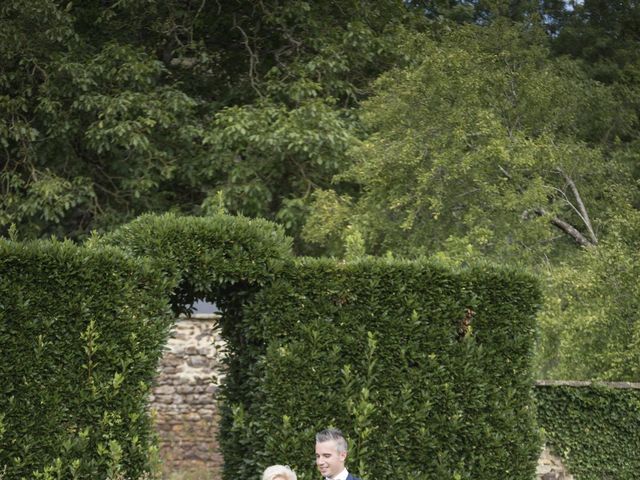 Le mariage de Emma et Laurian à Bourges, Cher 48