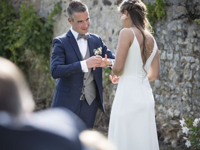 Le mariage de Emma et Laurian à Bourges, Cher 59