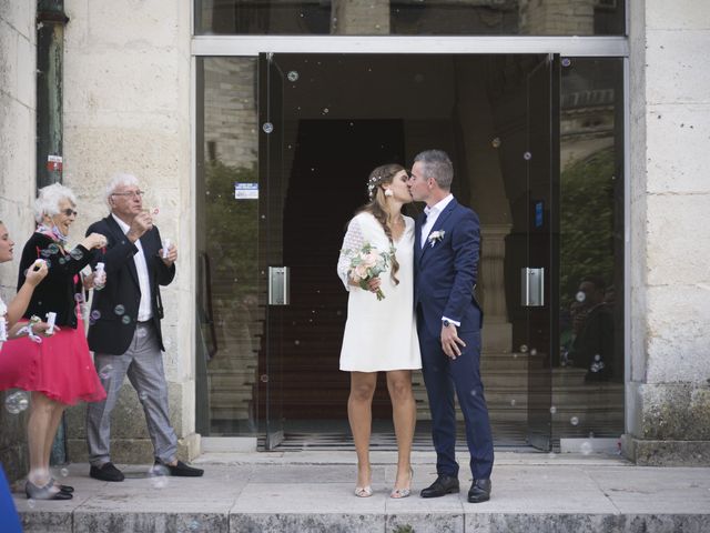 Le mariage de Emma et Laurian à Bourges, Cher 74