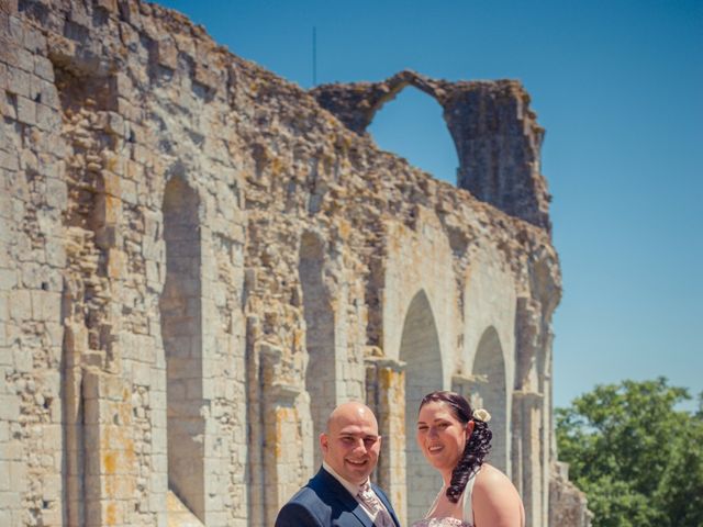 Le mariage de Anthony et Laetitia à La Taillée, Vendée 6