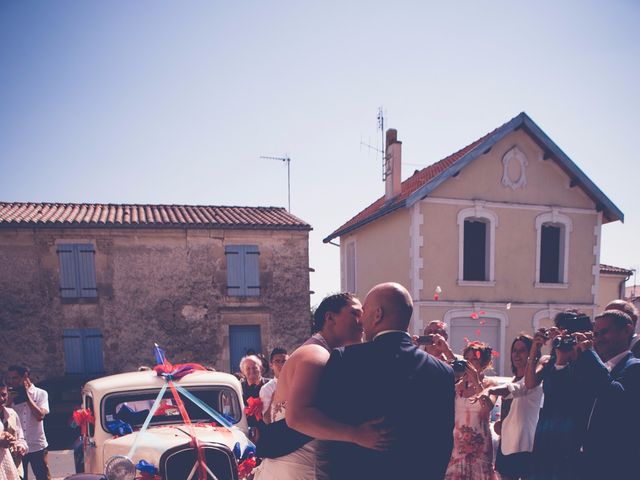 Le mariage de Anthony et Laetitia à La Taillée, Vendée 29