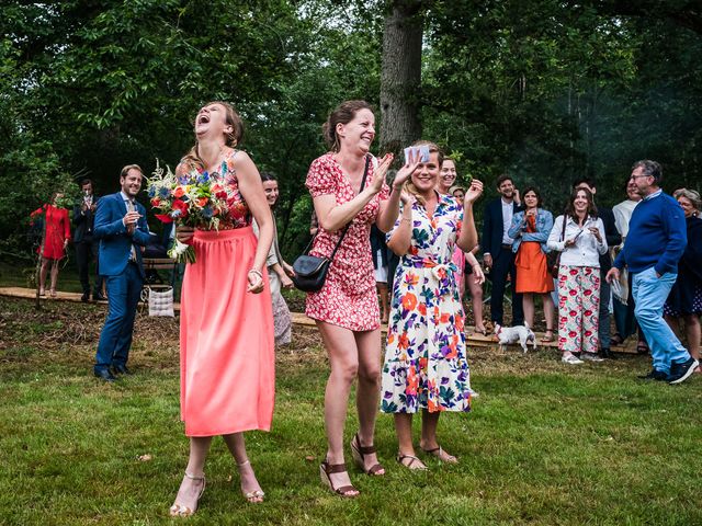 Le mariage de Martin et Ariane à La Ferté-Saint-Aubin, Loiret 57