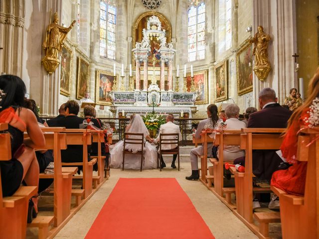 Le mariage de Fabien et Andréa à Pertuis, Vaucluse 22