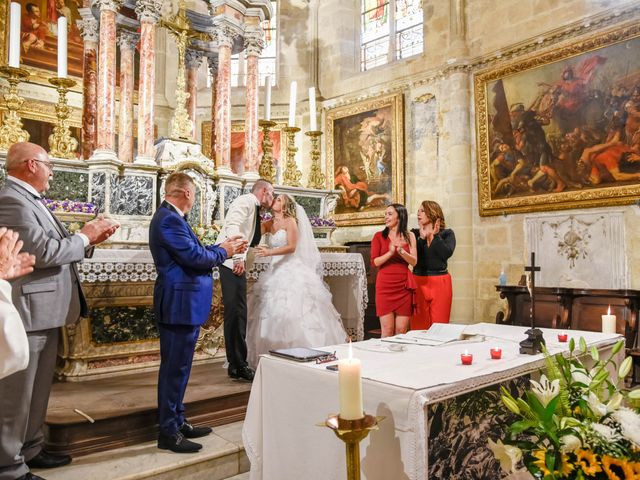 Le mariage de Fabien et Andréa à Pertuis, Vaucluse 26