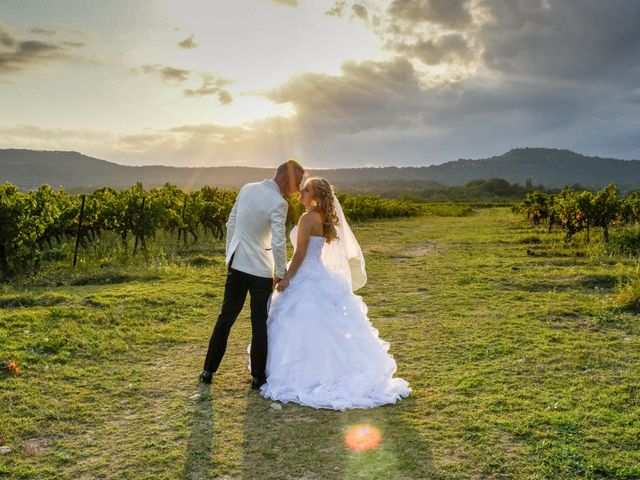 Le mariage de Fabien et Andréa à Pertuis, Vaucluse 39