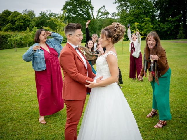 Le mariage de Marine et Elise à Canouville, Seine-Maritime 36