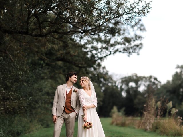 Le mariage de Adrien et Valentine à Sandrans, Ain 35