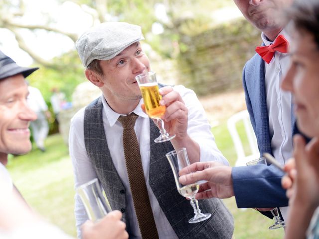 Le mariage de Romain et Alexandra à Perros-Guirec, Côtes d&apos;Armor 18