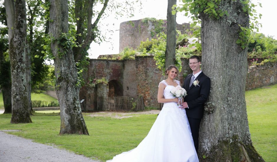Le mariage de Vincent et Cindy à Montreuil, Pas-de-Calais