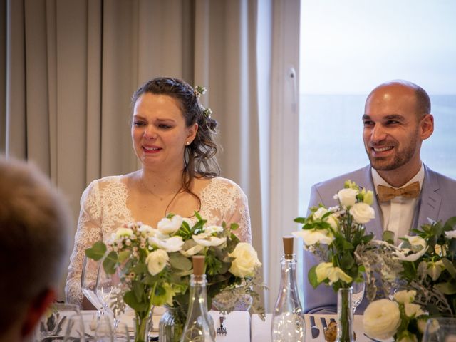 Le mariage de Mathilde et Hugues à Mailly-Champagne, Marne 100