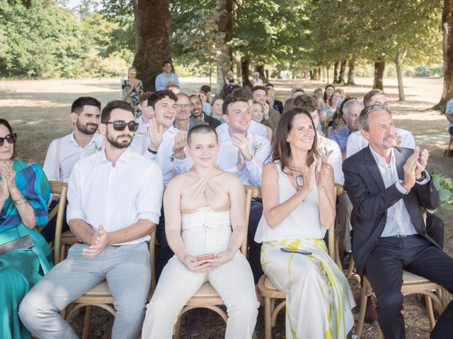 Le mariage de Josh et Jess à Lusignan, Vienne 44