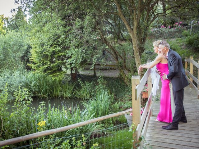 Le mariage de Philippe et Astrid à Vourles, Rhône 20