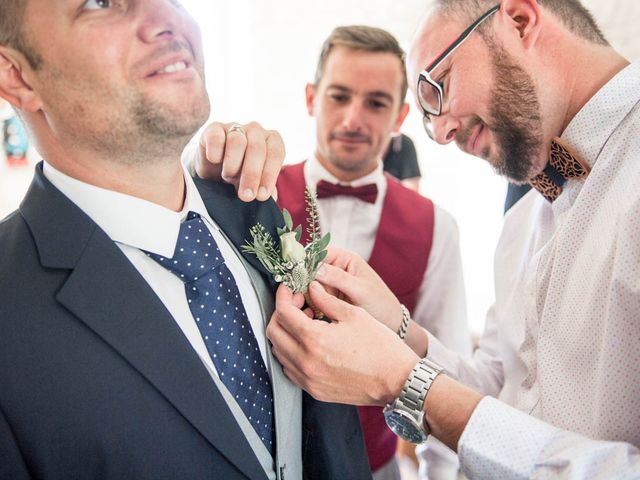 Le mariage de Julien et Marion à Breuillet, Charente Maritime 9