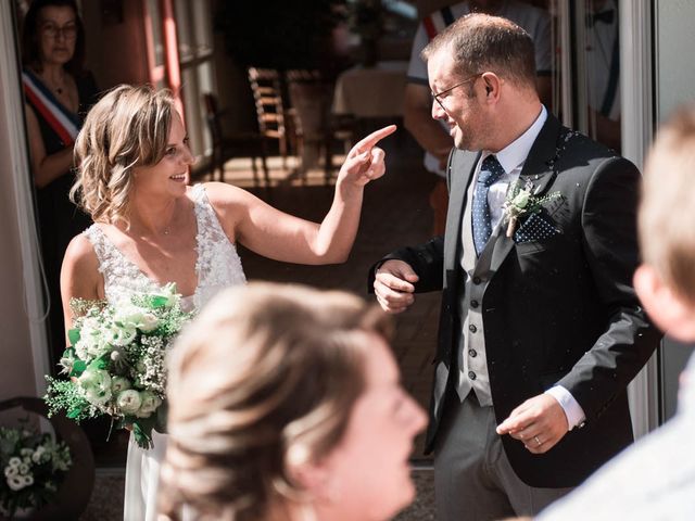 Le mariage de Julien et Marion à Breuillet, Charente Maritime 28