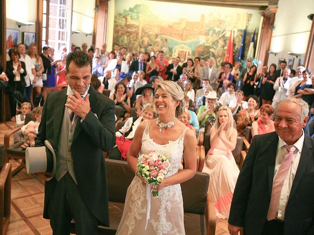 Le mariage de Emmanuel et Chrystel à Albi, Tarn 33