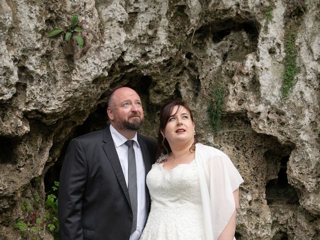 Le mariage de Xavier et Aurélie à Agen-d&apos;Aveyron, Aveyron 33