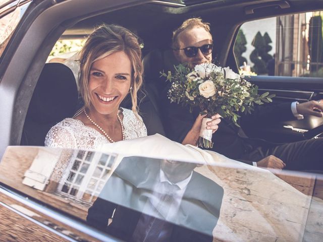 Le mariage de Pierre Alain et Raphaëlle à Jarnioux, Rhône 15