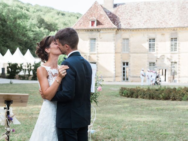 Le mariage de Alexandre et Adeline à Nuits-Saint-Georges, Côte d&apos;Or 44