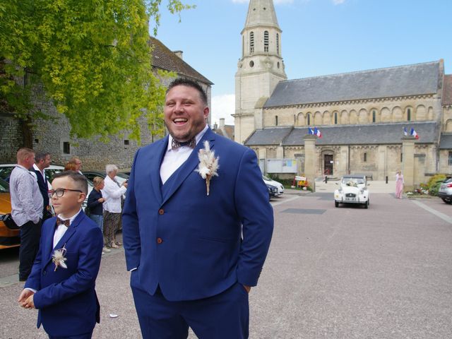 Le mariage de Mickael et Aurélie à Creully, Calvados 13