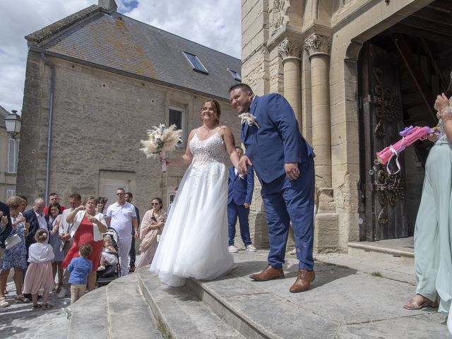 Le mariage de Mickael et Aurélie à Creully, Calvados 20